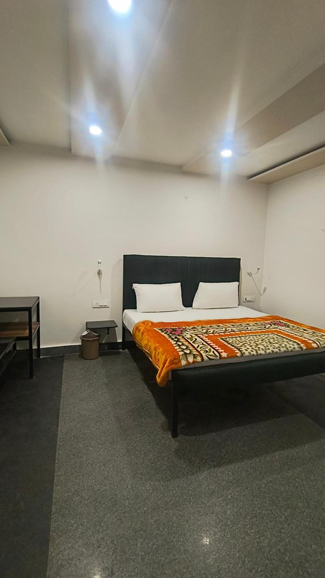 Townhouse 03 Hotel 아그라 외부 사진