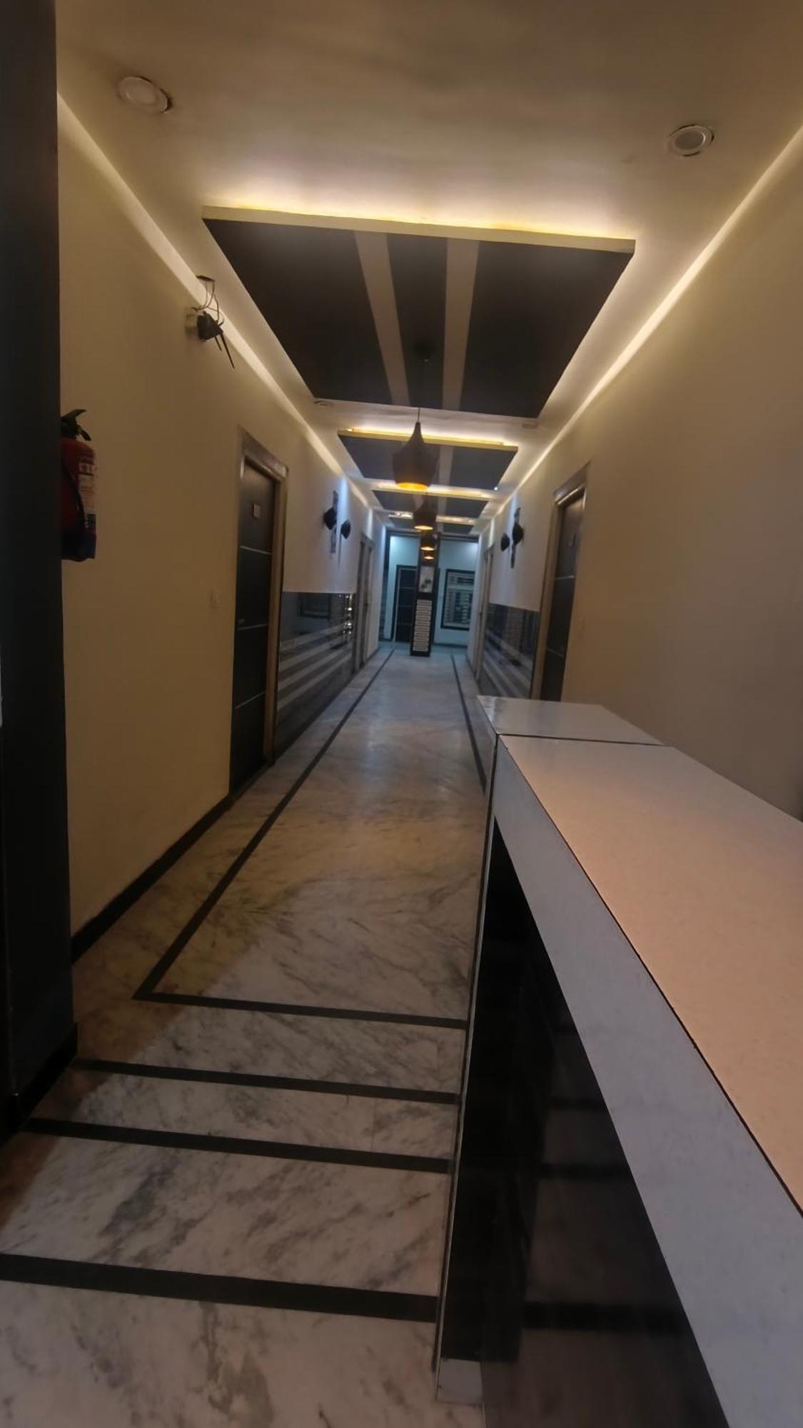 Townhouse 03 Hotel 아그라 외부 사진